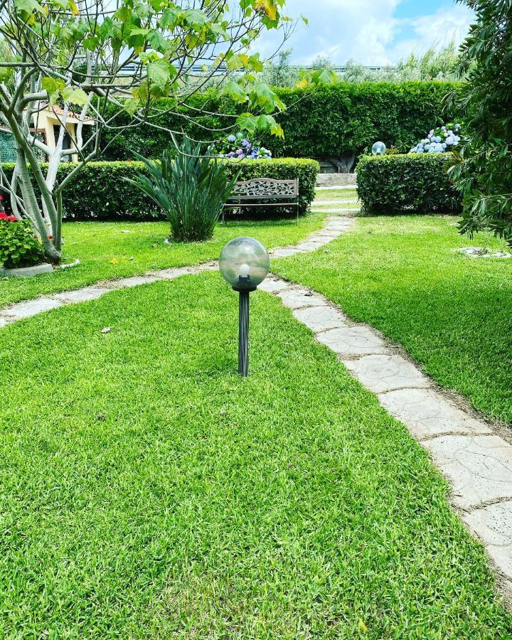 B&B Villa Dei Fiori ซานเตอูเฟเมีย ลาเมเซีย ภายนอก รูปภาพ