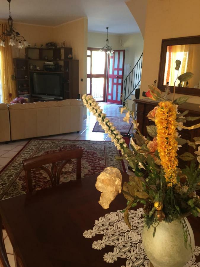 B&B Villa Dei Fiori ซานเตอูเฟเมีย ลาเมเซีย ภายนอก รูปภาพ